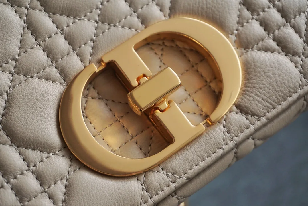 엔젤 공장 디올 카로 백 베이지 서플 까나쥬 송아지 가죽