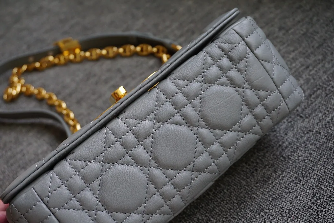 엔젤 공장 디올 카로 백 그레이 서플 까나쥬 송아지 가죽