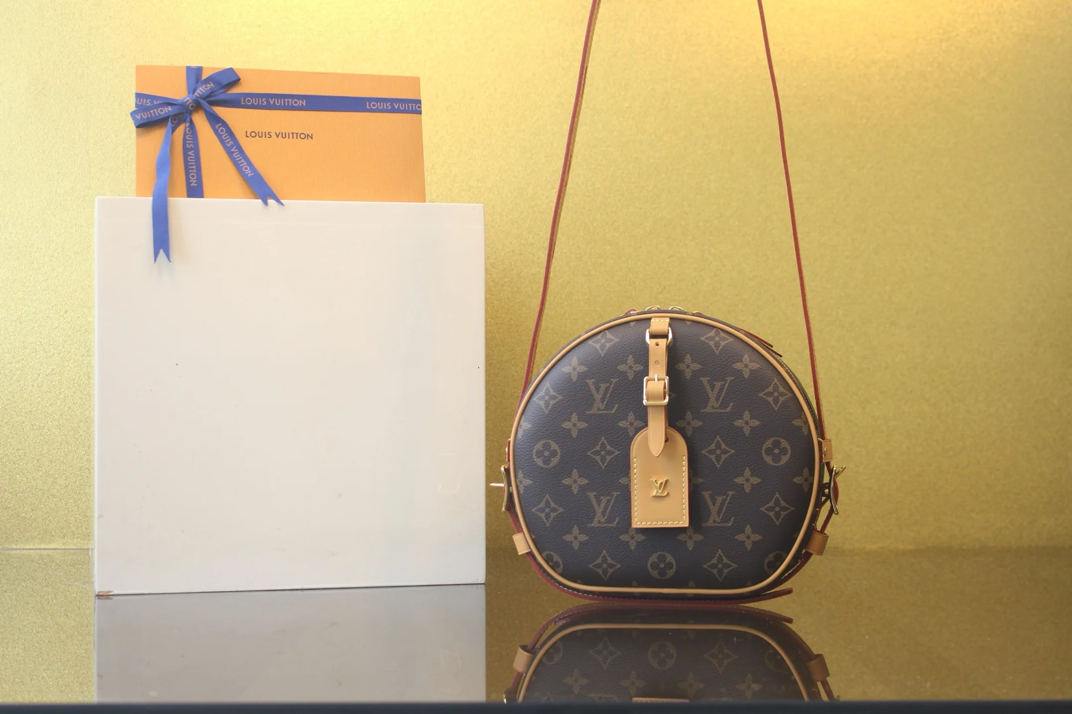 루이비통 부아뜨 샤포 수플 모노그램 M45647