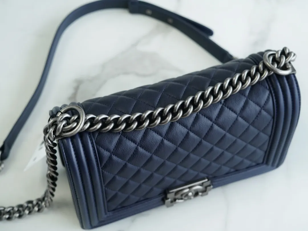 팬더샵 샤넬 보이백 캐비어 다크 네이비 은장 스몰