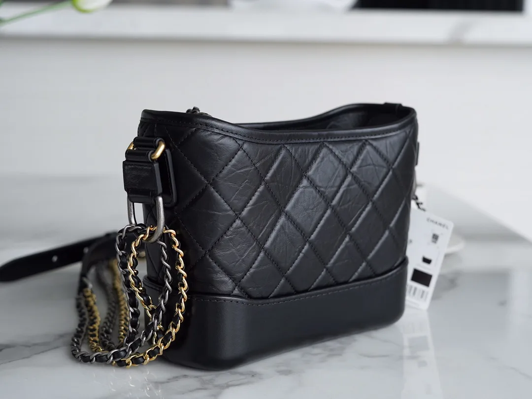 팬더샵 샤넬 클래식 가브리엘 호보 백 스몰 블랙