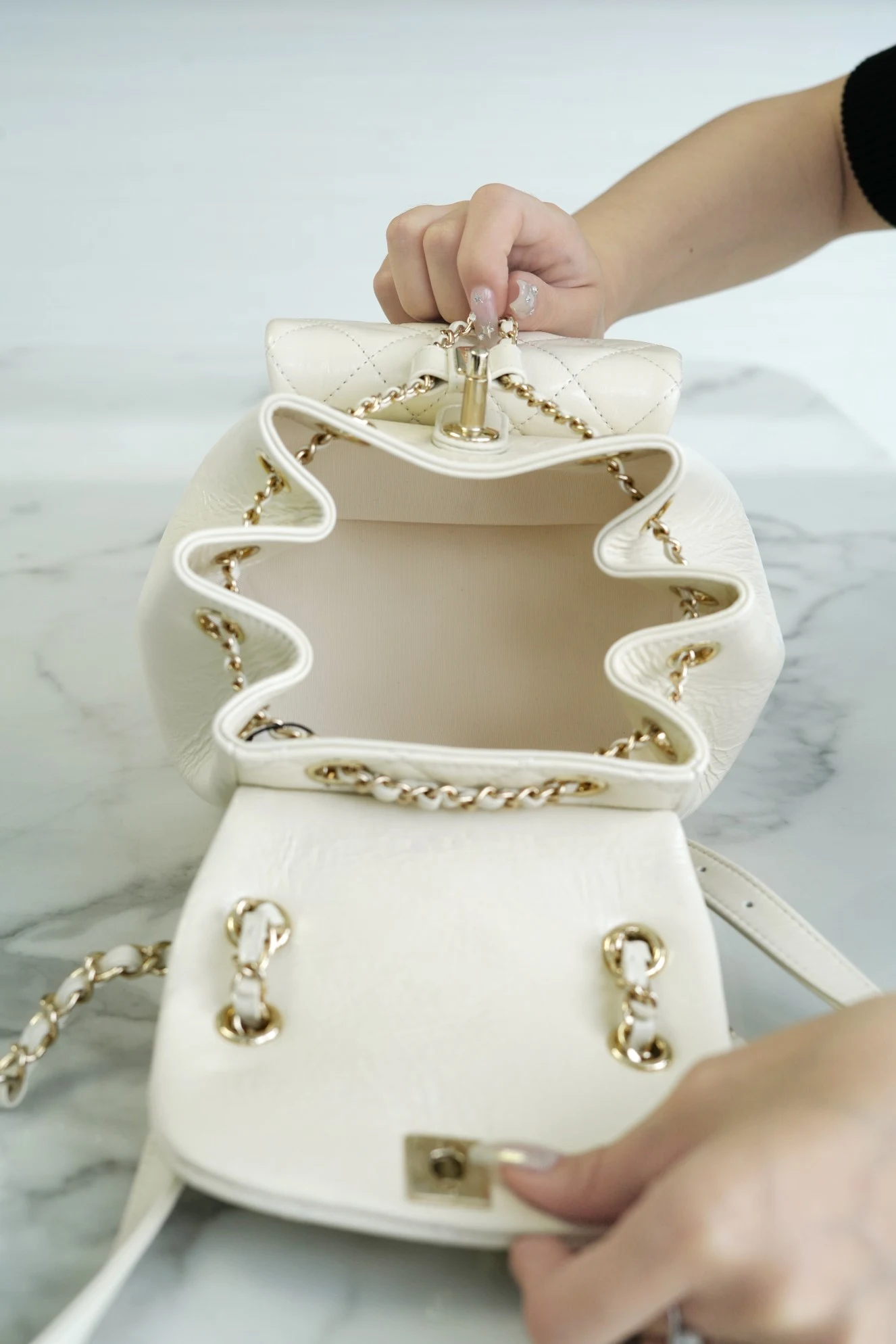 팬더샵 샤넬 21/22 듀마 백 화이트