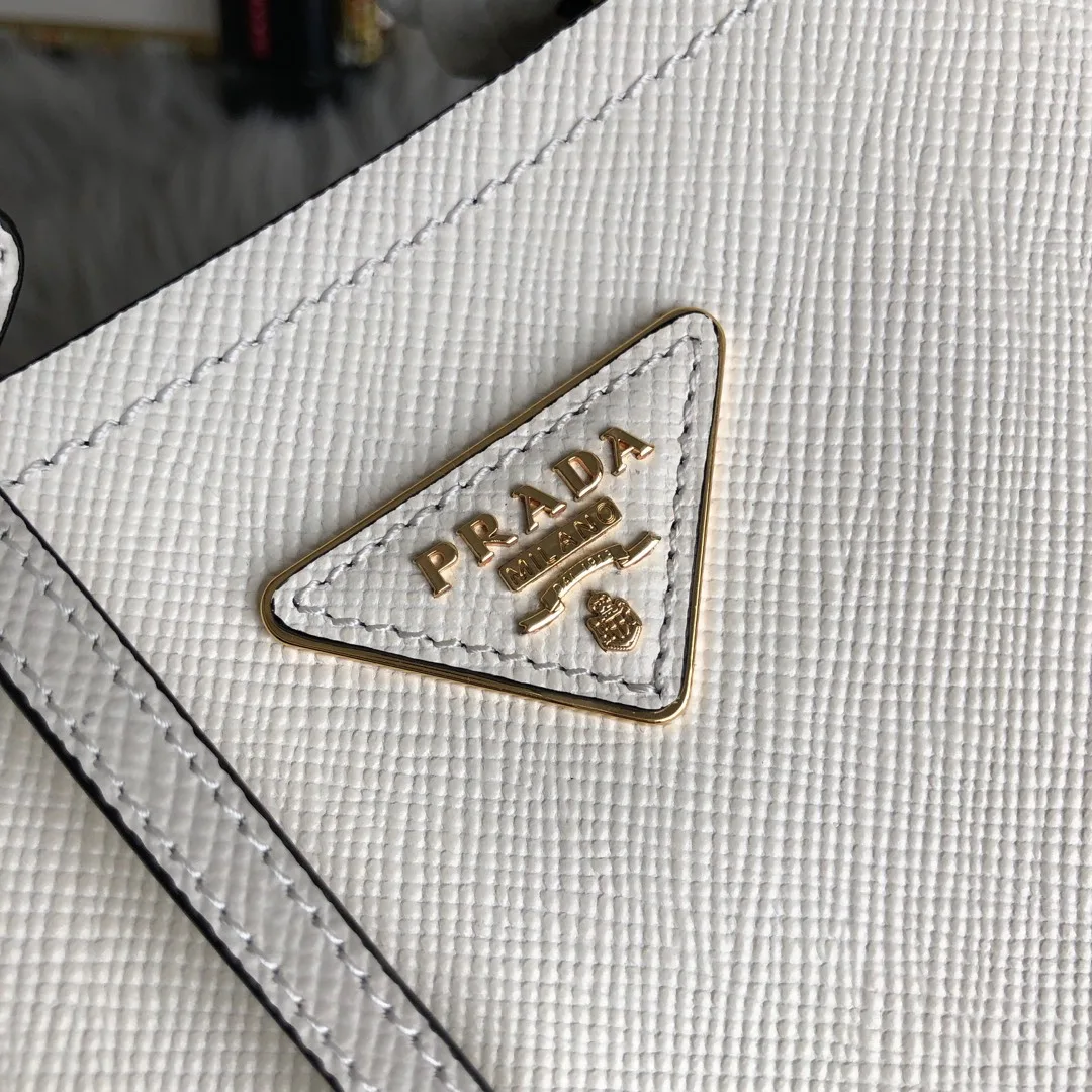 프라다 사피아노 파니에 두블레 스몰 토트 숄더백 화이트 1BA217