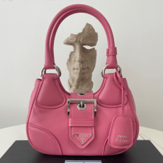 프라다 패딩 문 숄더백 핑크 1BA381