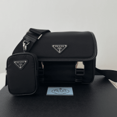 프라다 포켓 리나일론 숄더백 22 블랙 1BD334
