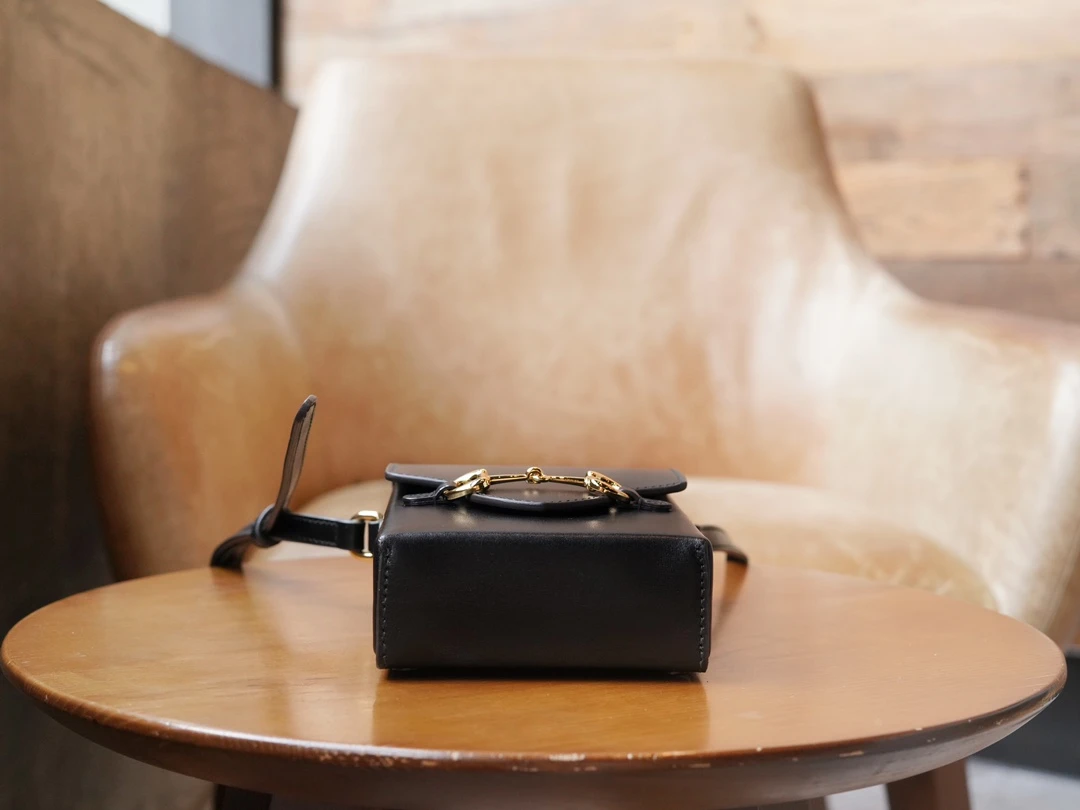 구찌 홀스빗 1955 미니백 블랙 625615