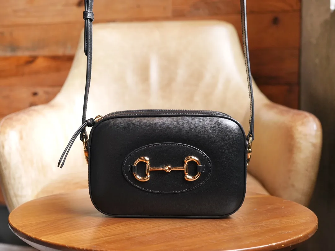 구찌 홀스빗 1955 크로스 숄더백 블랙 레더 760196