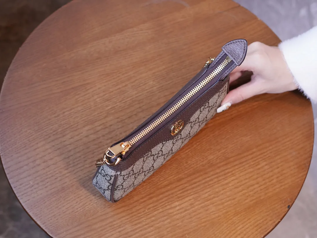 구찌 구찌 오피다아 스몰 핸드백 브라운 764960