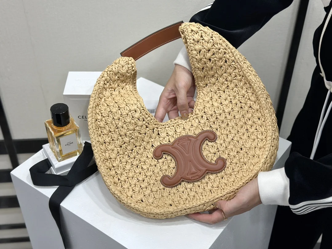 셀린느 그란데비타 여성 클래식 파니에 라피아 호보백 112772