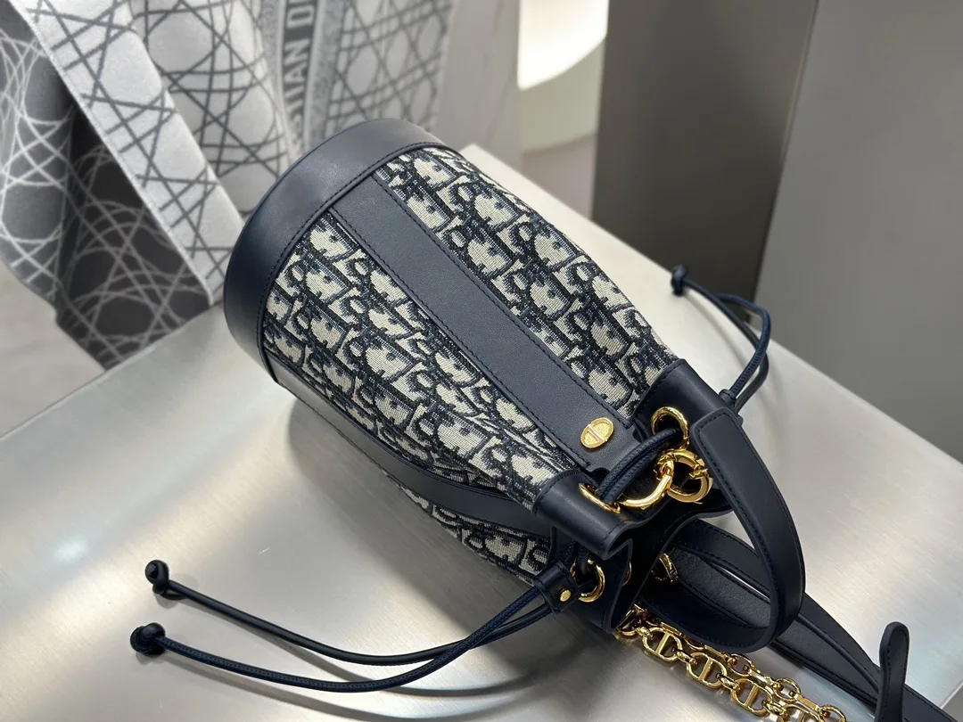 디올 스몰 백팩 오블리크 자카드 블루 서플 맥시까나쥬