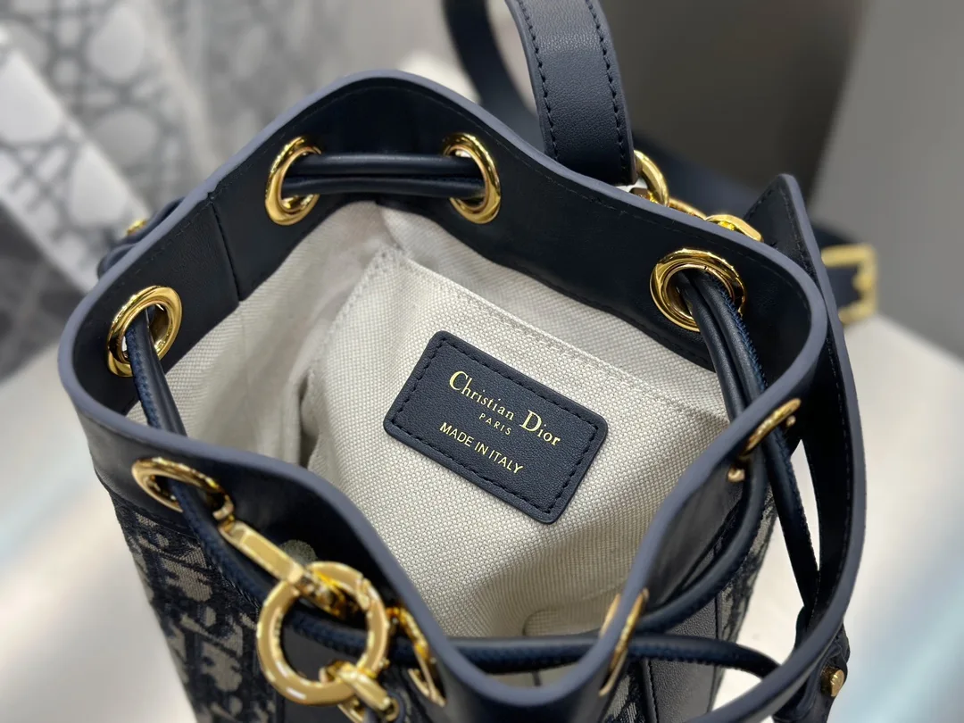 디올 스몰 백팩 오블리크 자카드 블루 서플 맥시까나쥬