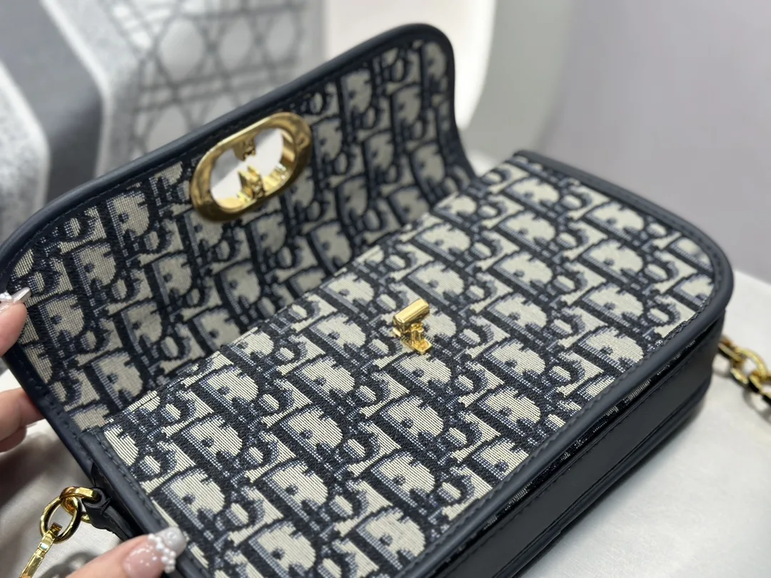 디올 30 몽테인 에비뉴 백 블루 오블리크 자카드