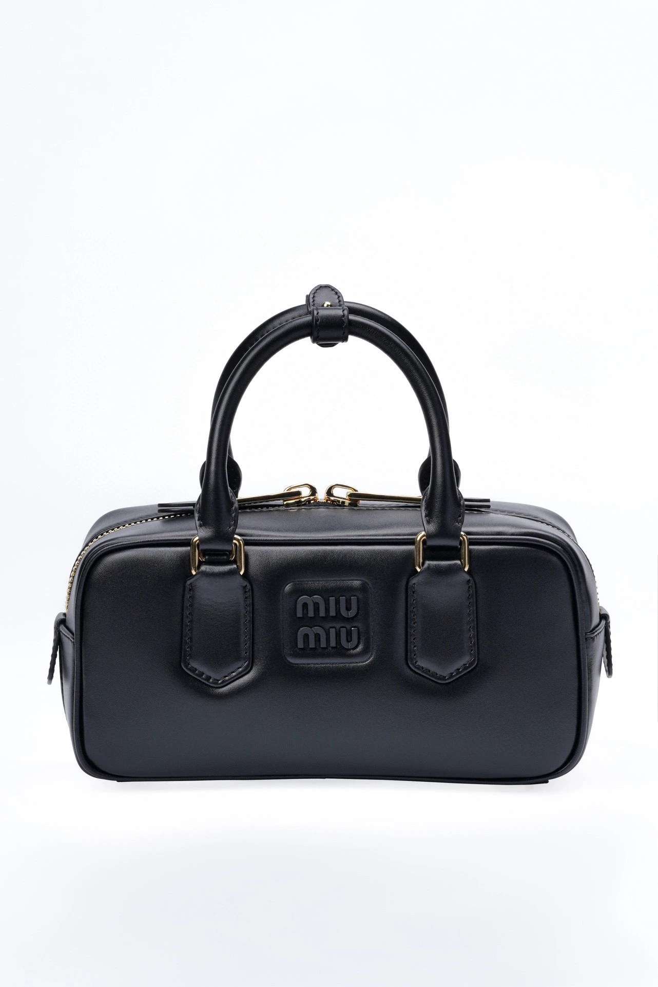 미우미우 블랙 스몰 나파 가죽 가방