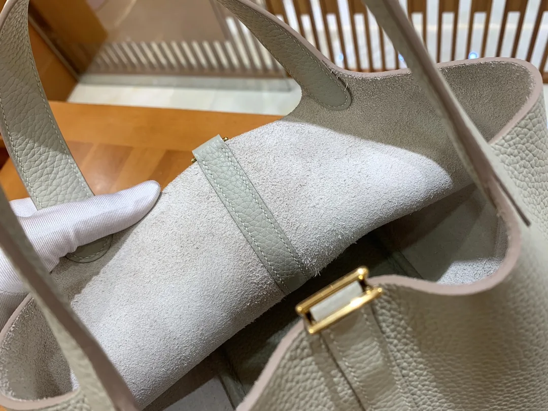 그린엘 에르메스 피코탄 18 진주 회색 골드 버클