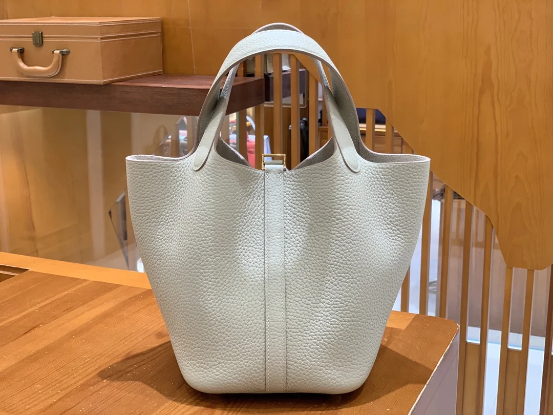 그린엘 에르메스 피코탄 18 진주 회색 골드 버클