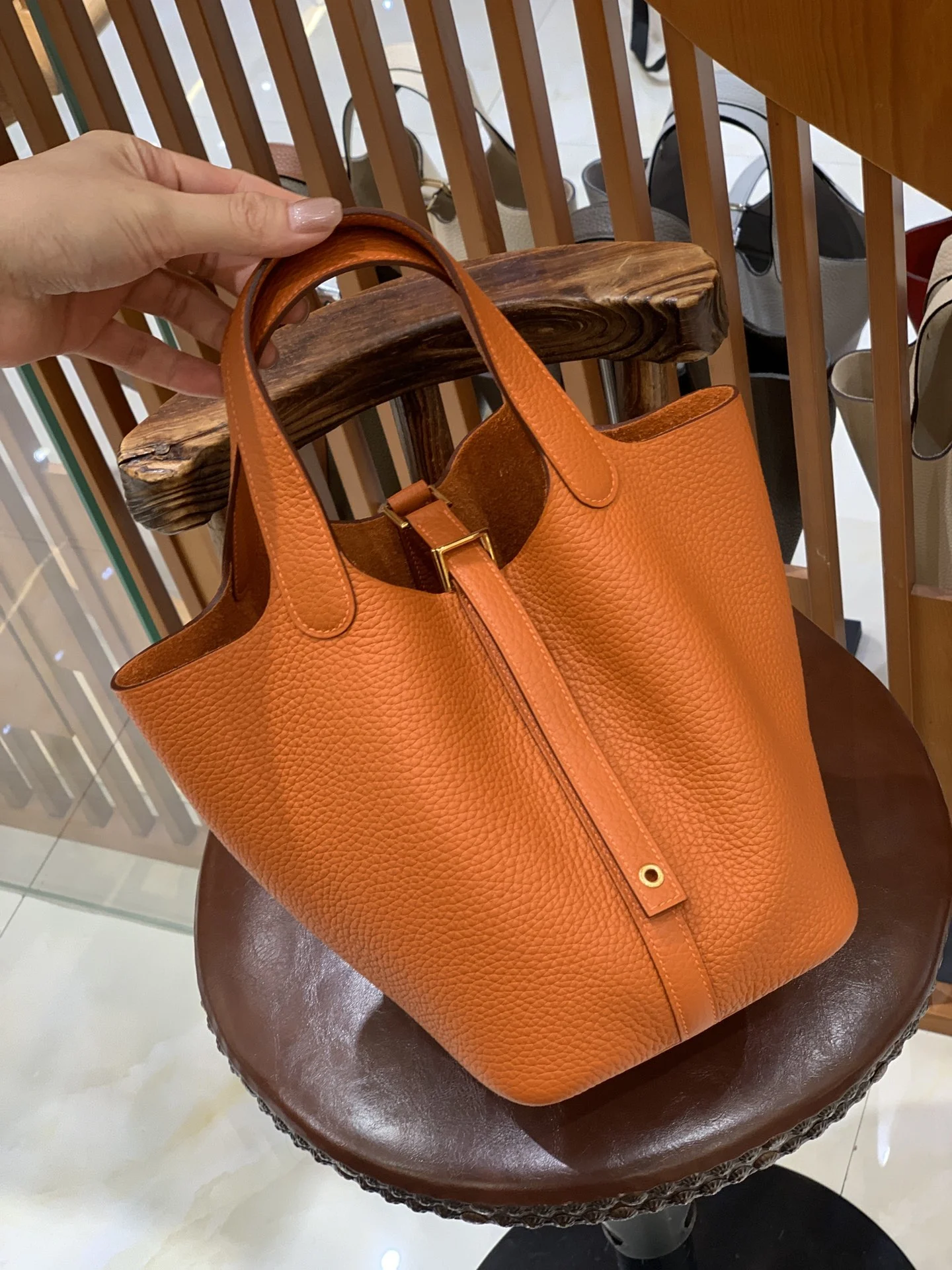 그린엘 에르메스 피코탄 18 오렌지 골드 버클