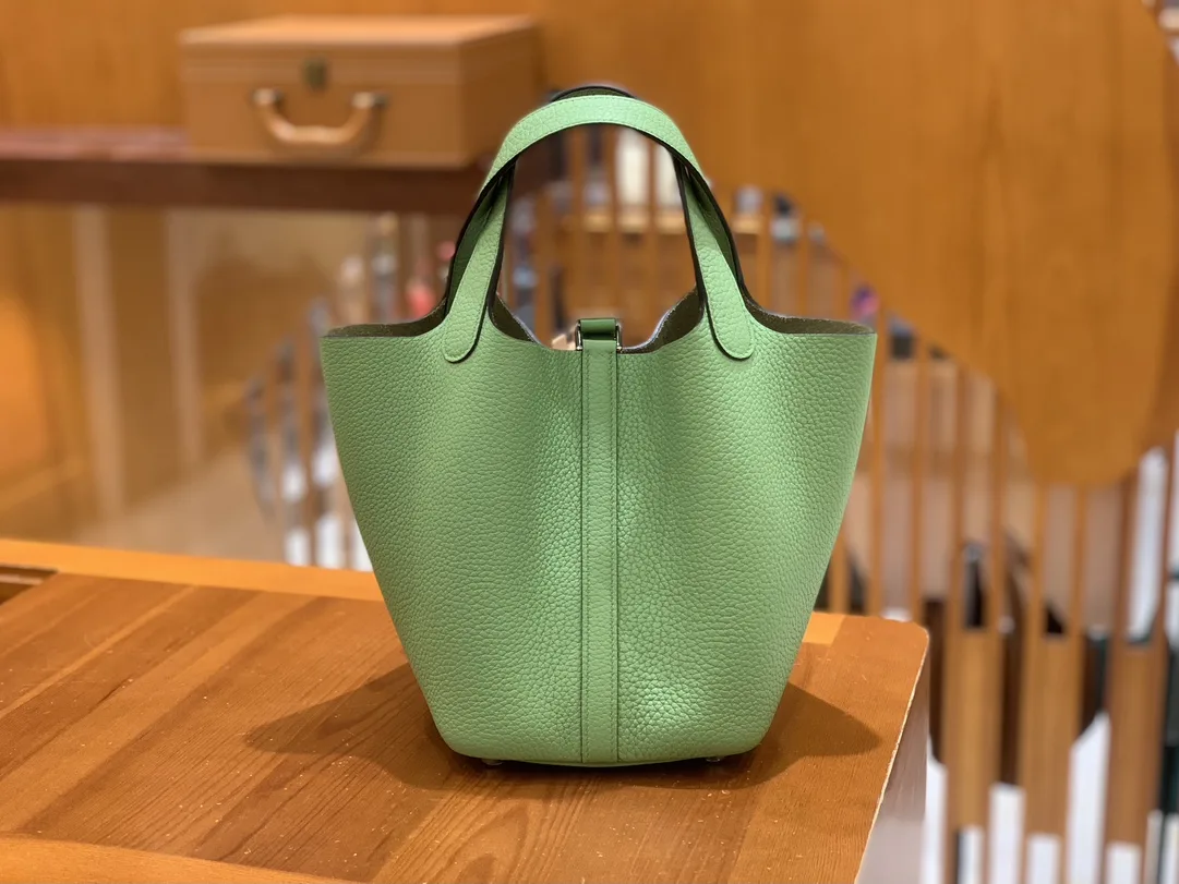 그린엘 에르메스 피코탄 18 아보카도 그린 실버 버클