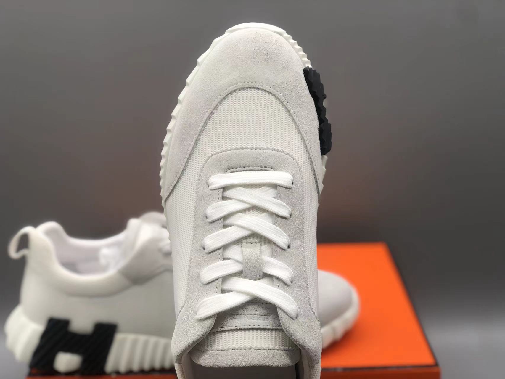 에르메스 바운싱 스니커즈 화이트/블랙