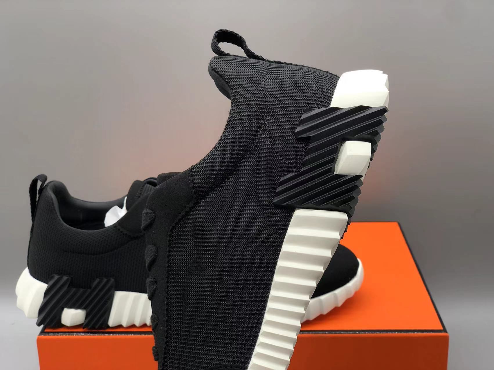 에르메스 바운싱 스니커즈 블랙