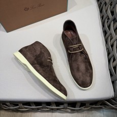 로로피아나 데저트 워크 스웨이드 추카 부츠 브라운