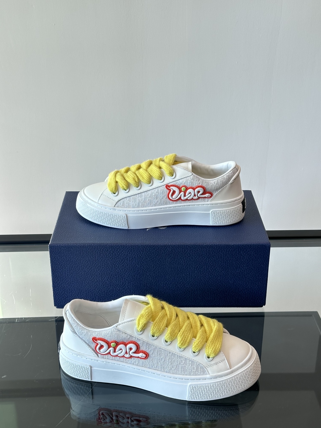 디올 B33 스니커즈 화이트