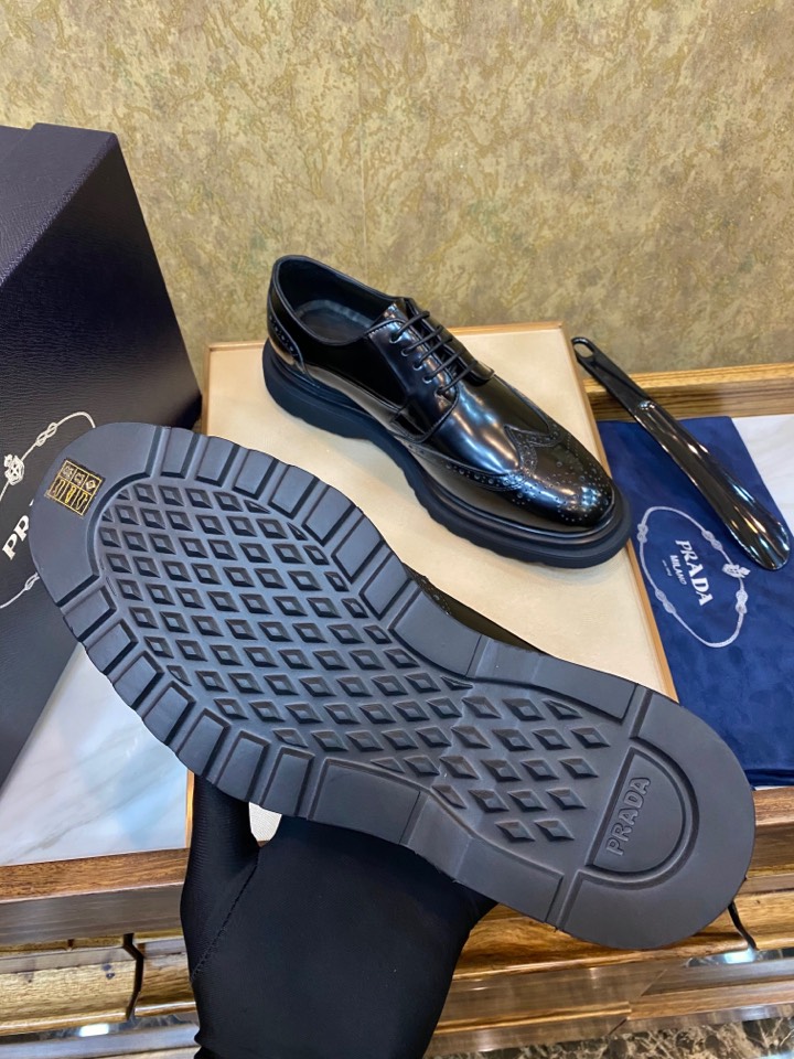프라다 에어솔 더비 슈즈 구두