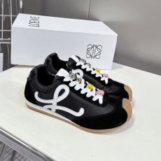 로에베 발레 러너 2.0 스웨이드 스니커즈 블랙