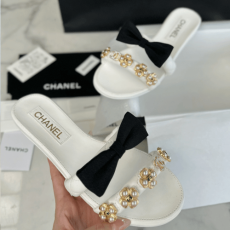 샤넬 에스파듀 벨크로 샌들 뮬 슬링백 화이트